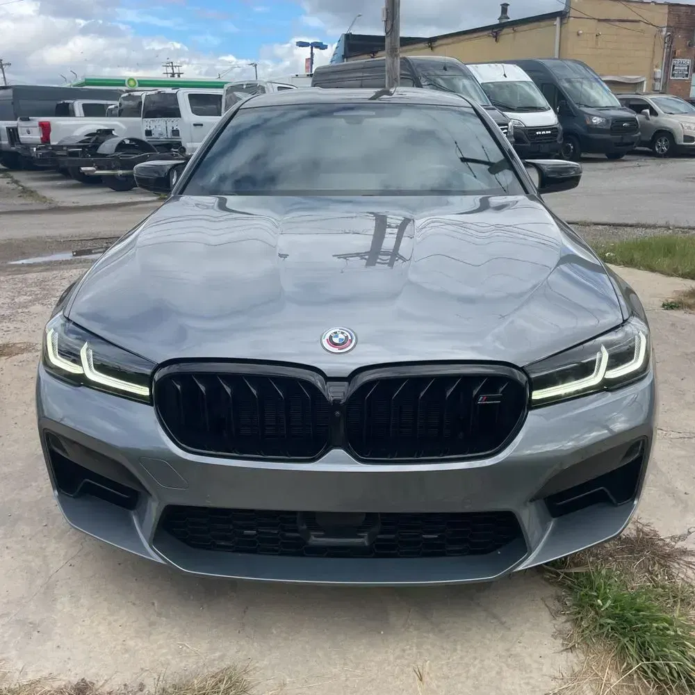 2023 BMW M5