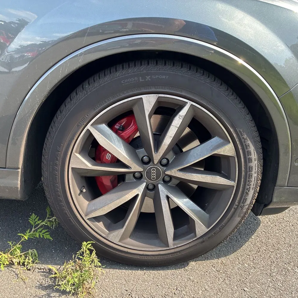 2024 Audi SQ7 Premium Plus