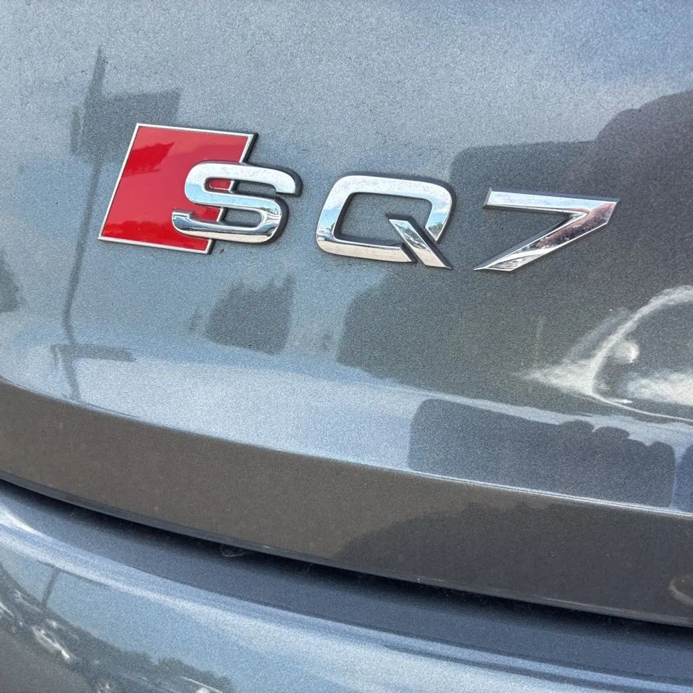 2024 Audi SQ7 Premium Plus