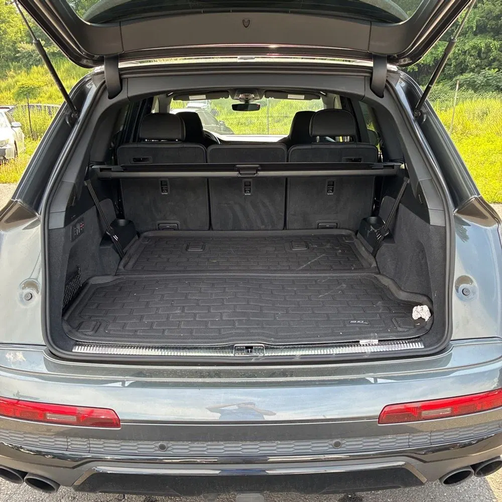 2024 Audi SQ7 Premium Plus