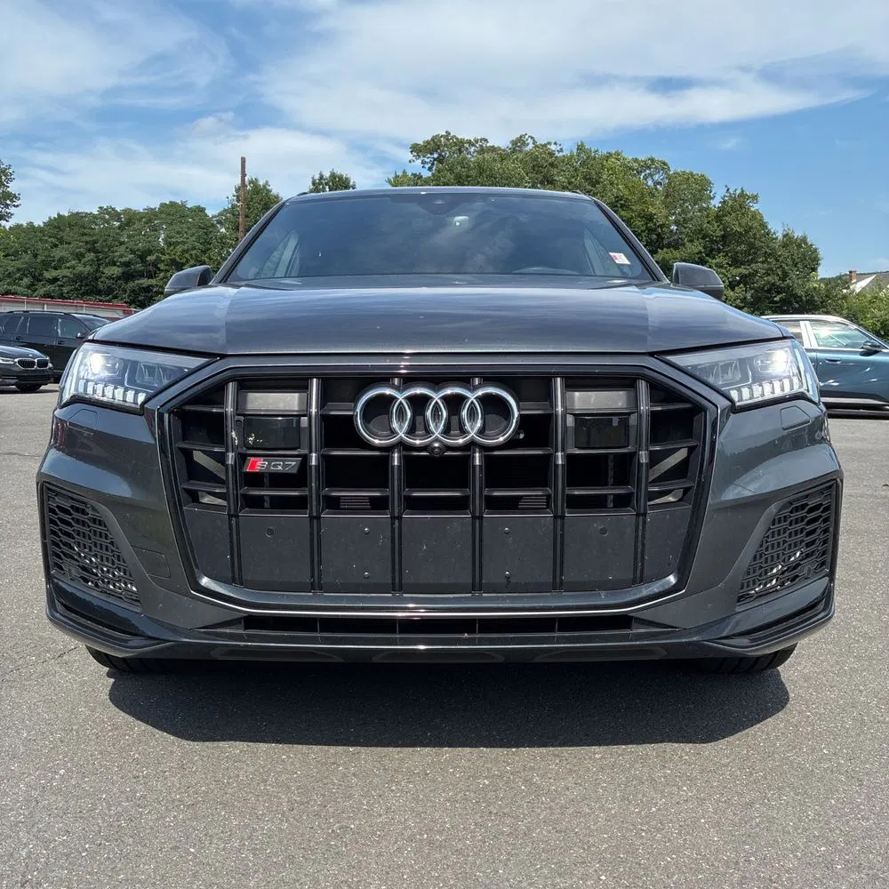 2024 Audi SQ7 Premium Plus