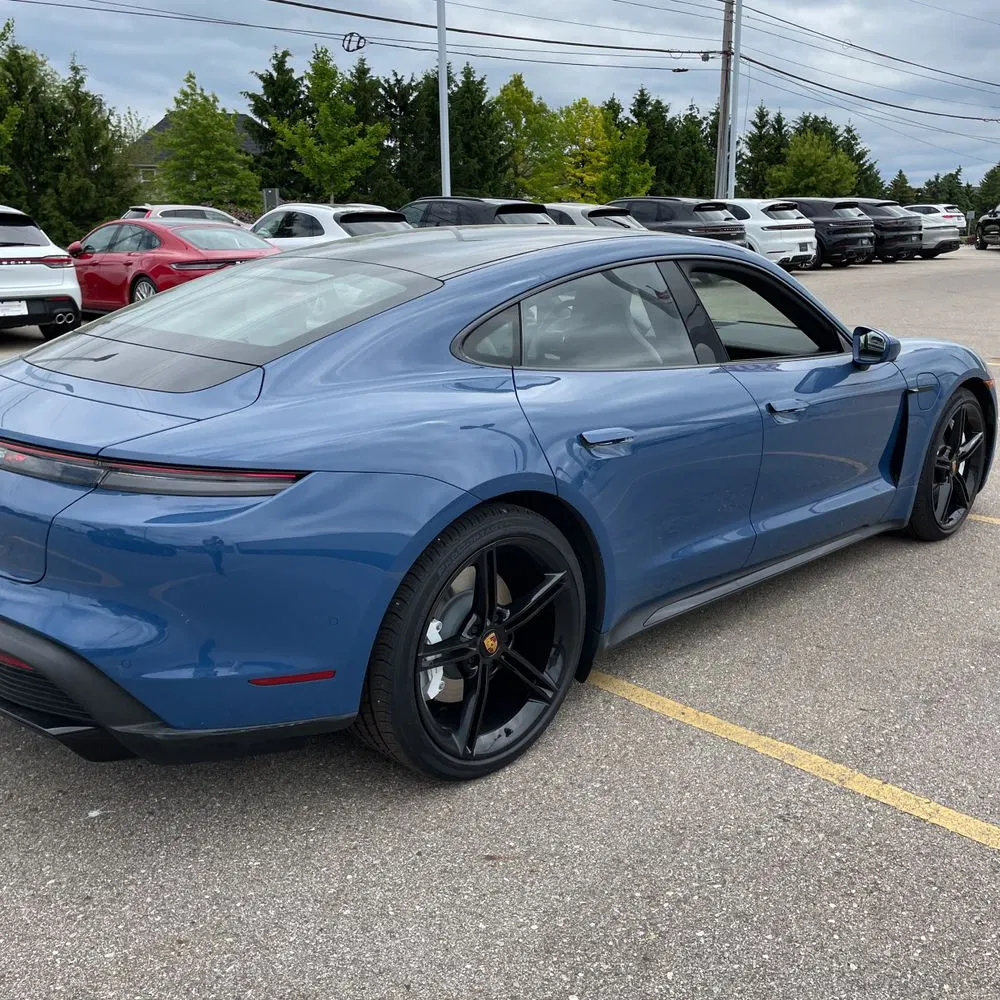 2024 Porsche Taycan Turbo