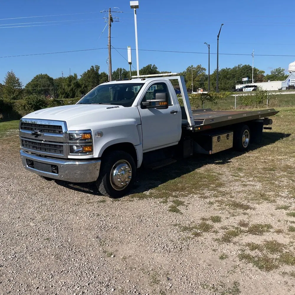 2022 Chevrolet Silverado 4500 W/T