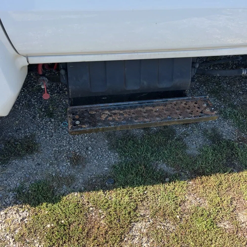2022 Chevrolet Silverado 4500 W/T