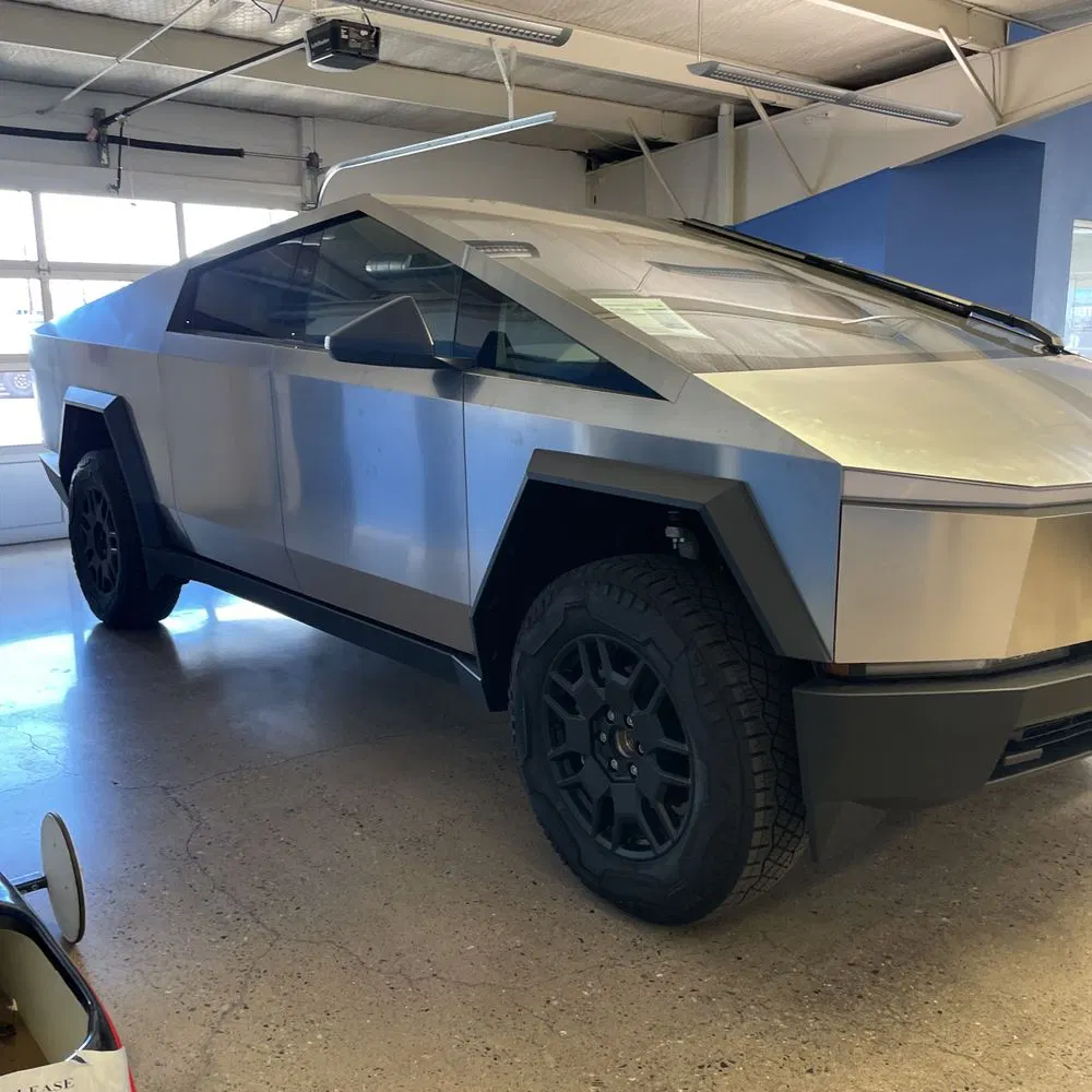 2024 Tesla Cybertruck Base