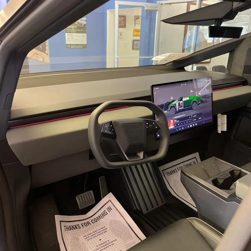 2024 Tesla Cybertruck Base