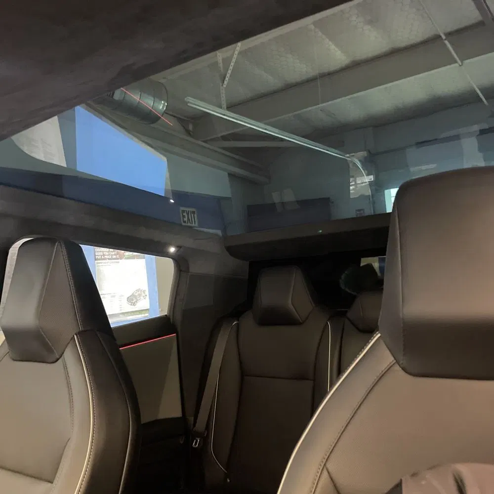 2024 Tesla Cybertruck Base