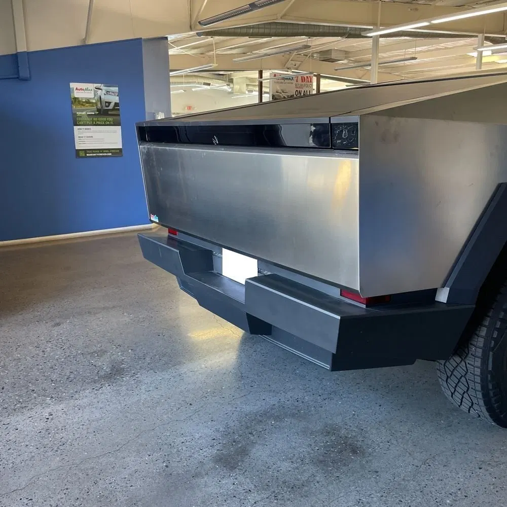 2024 Tesla Cybertruck Base