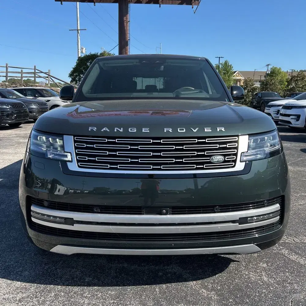 2025 Land Rover Range Rover Autobiography P530