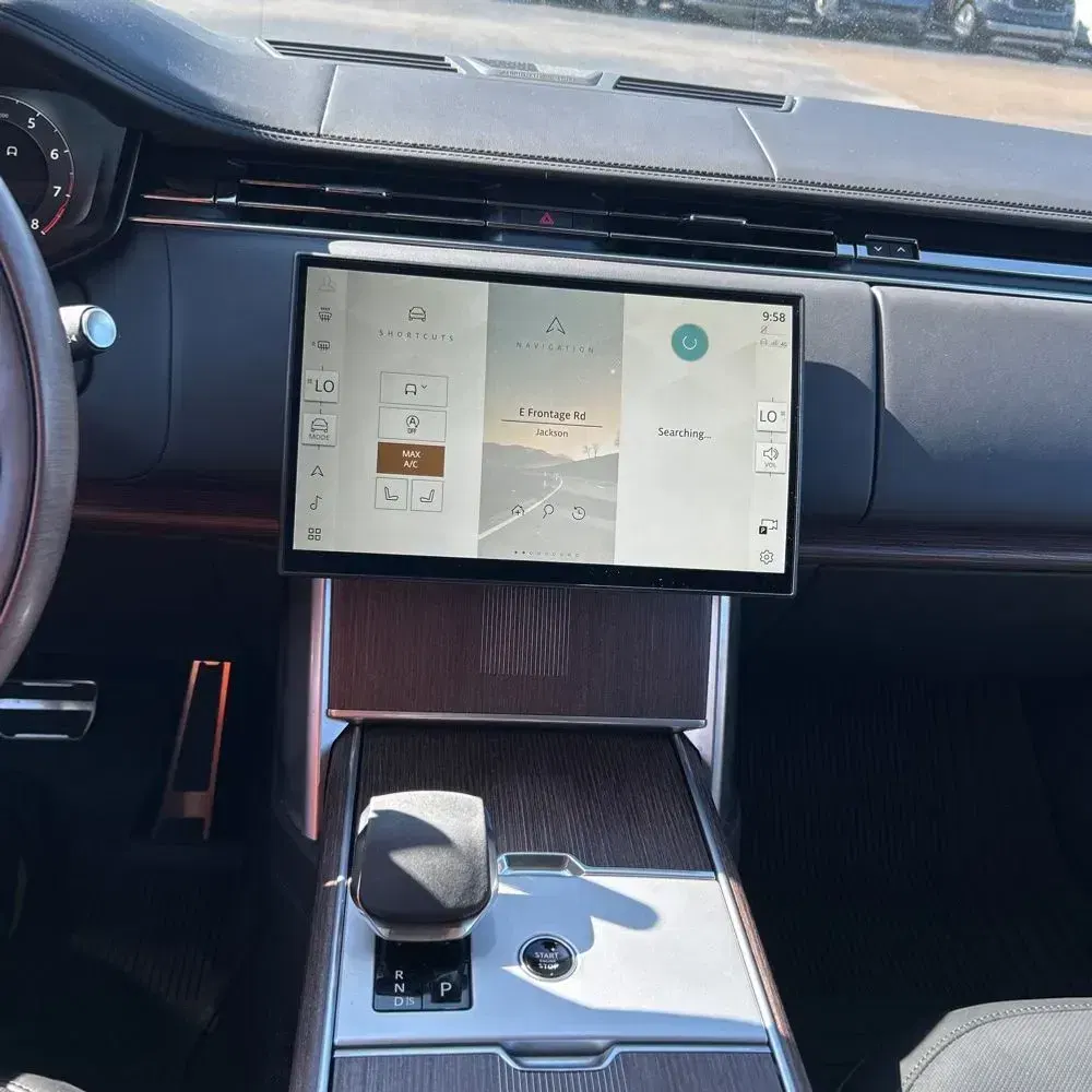 2025 Land Rover Range Rover Autobiography P530