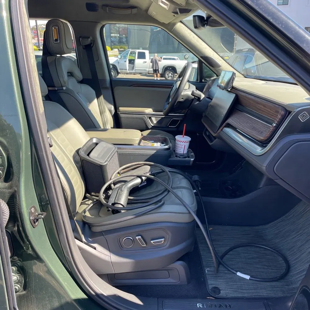 2024 Rivian R1T Adventure Dual-Motor