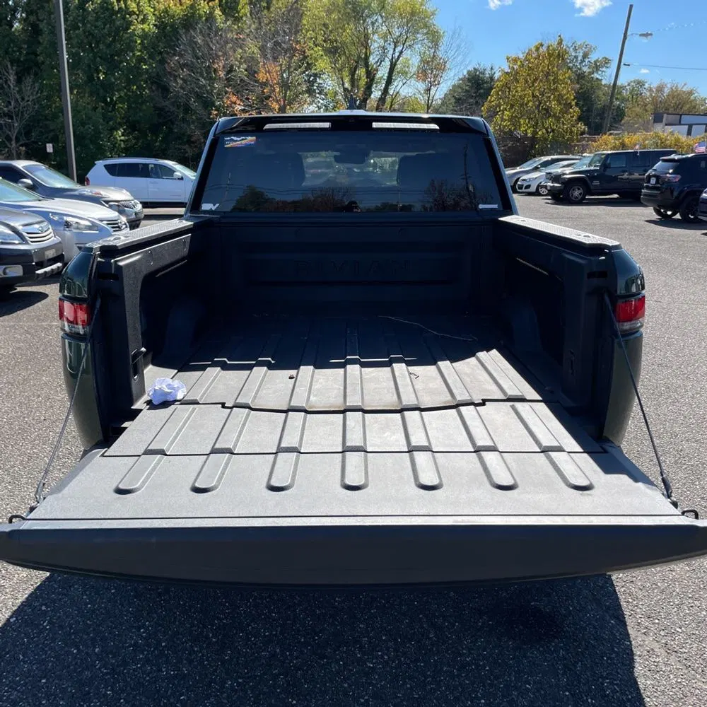 2024 Rivian R1T Adventure Dual-Motor