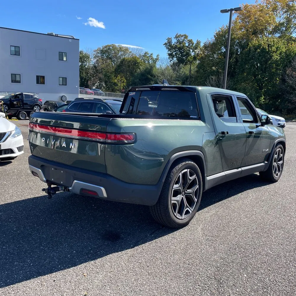 2024 Rivian R1T Adventure Dual-Motor