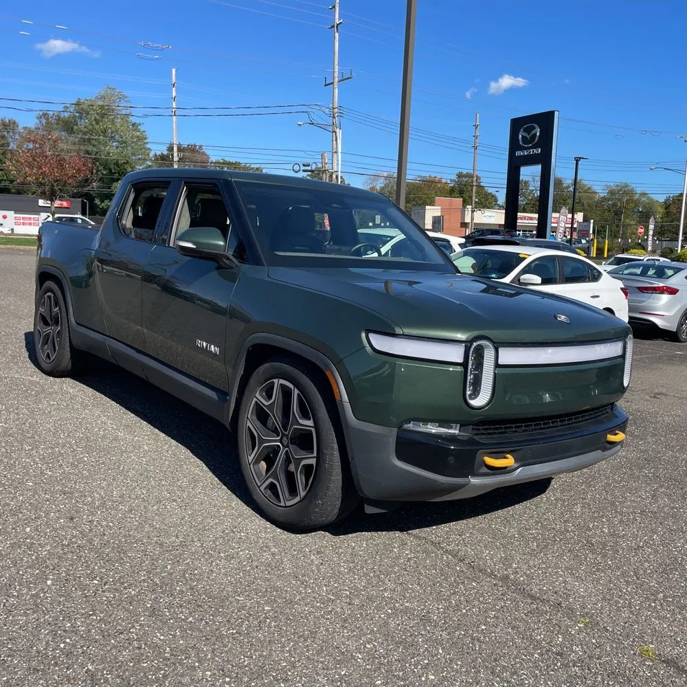 2024 Rivian R1T Adventure Dual-Motor