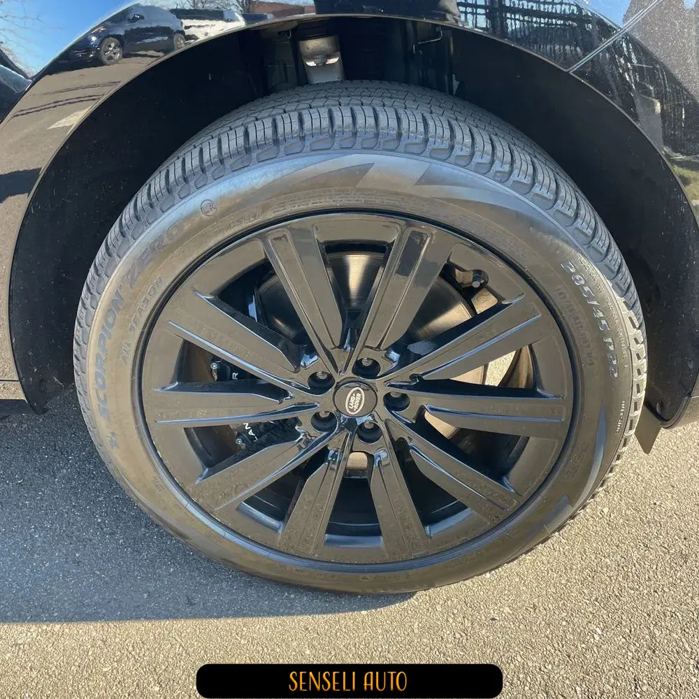 2023 Land Rover Range Rover P530 SE