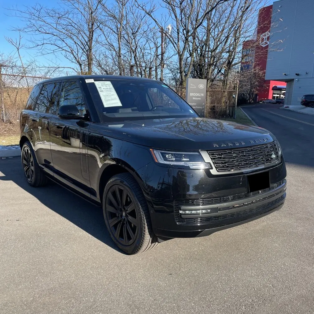 2023 Land Rover Range Rover P530 SE