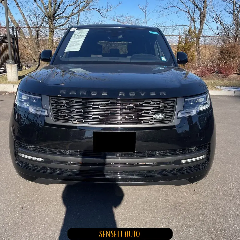 2023 Land Rover Range Rover P530 SE