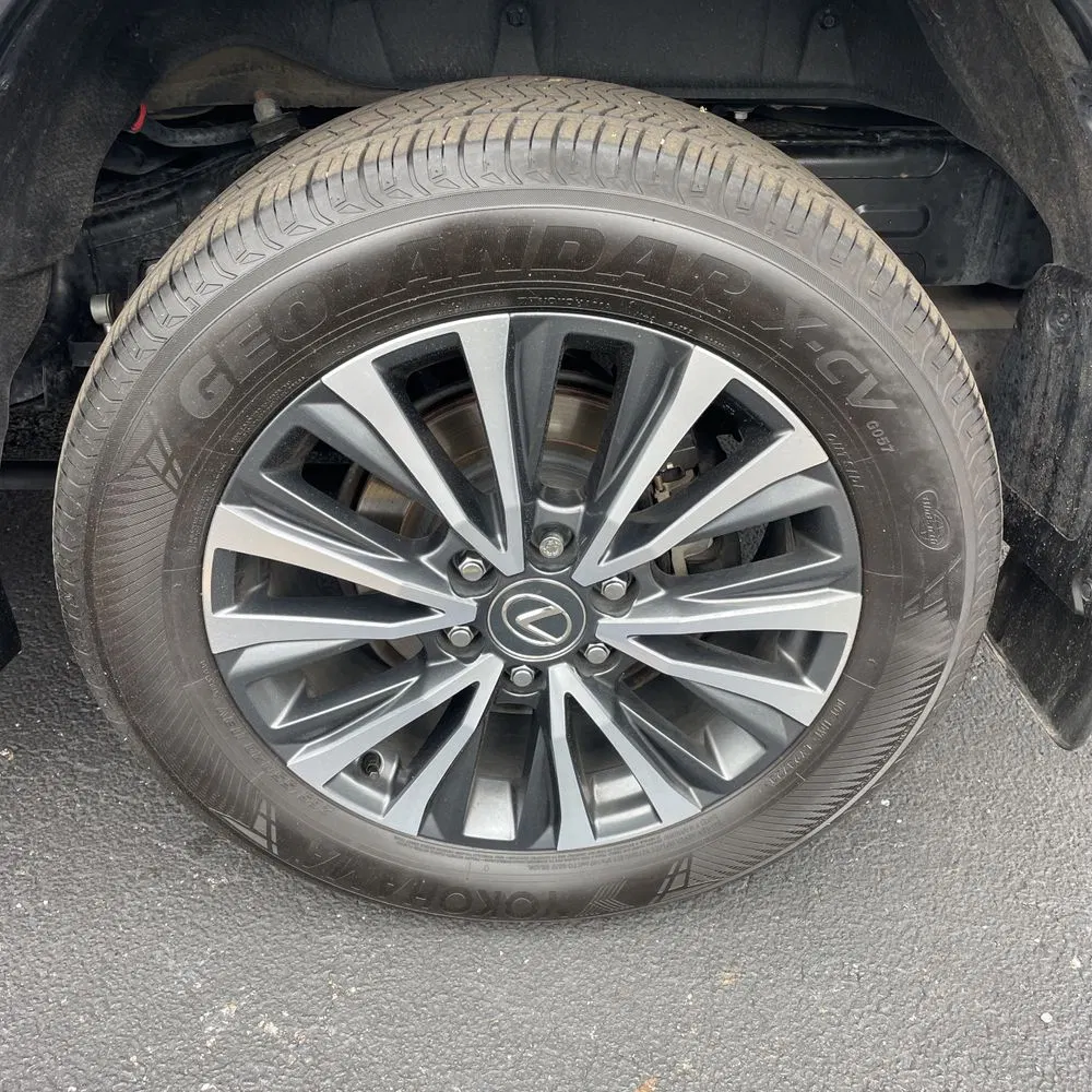 2024 Lexus LX 600 Premium