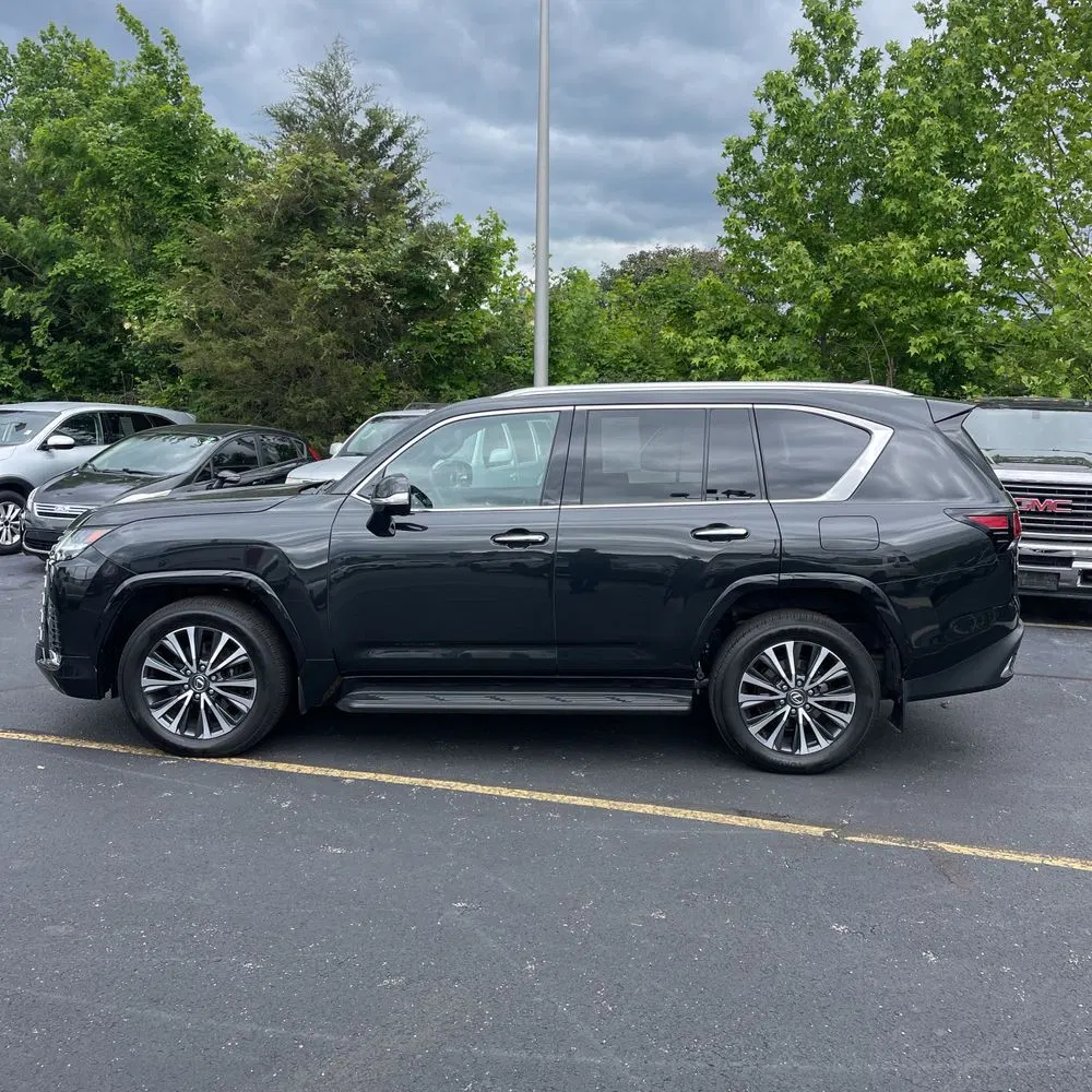 2024 Lexus LX 600 Premium