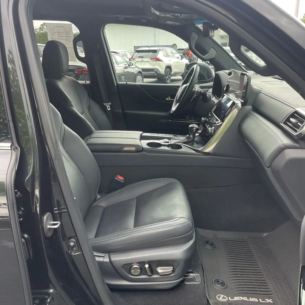 2024 Lexus LX 600 Premium