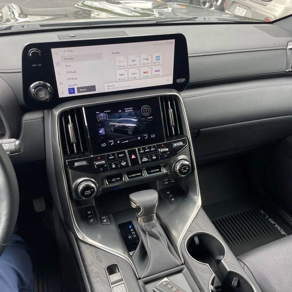 2024 Lexus LX 600 Premium