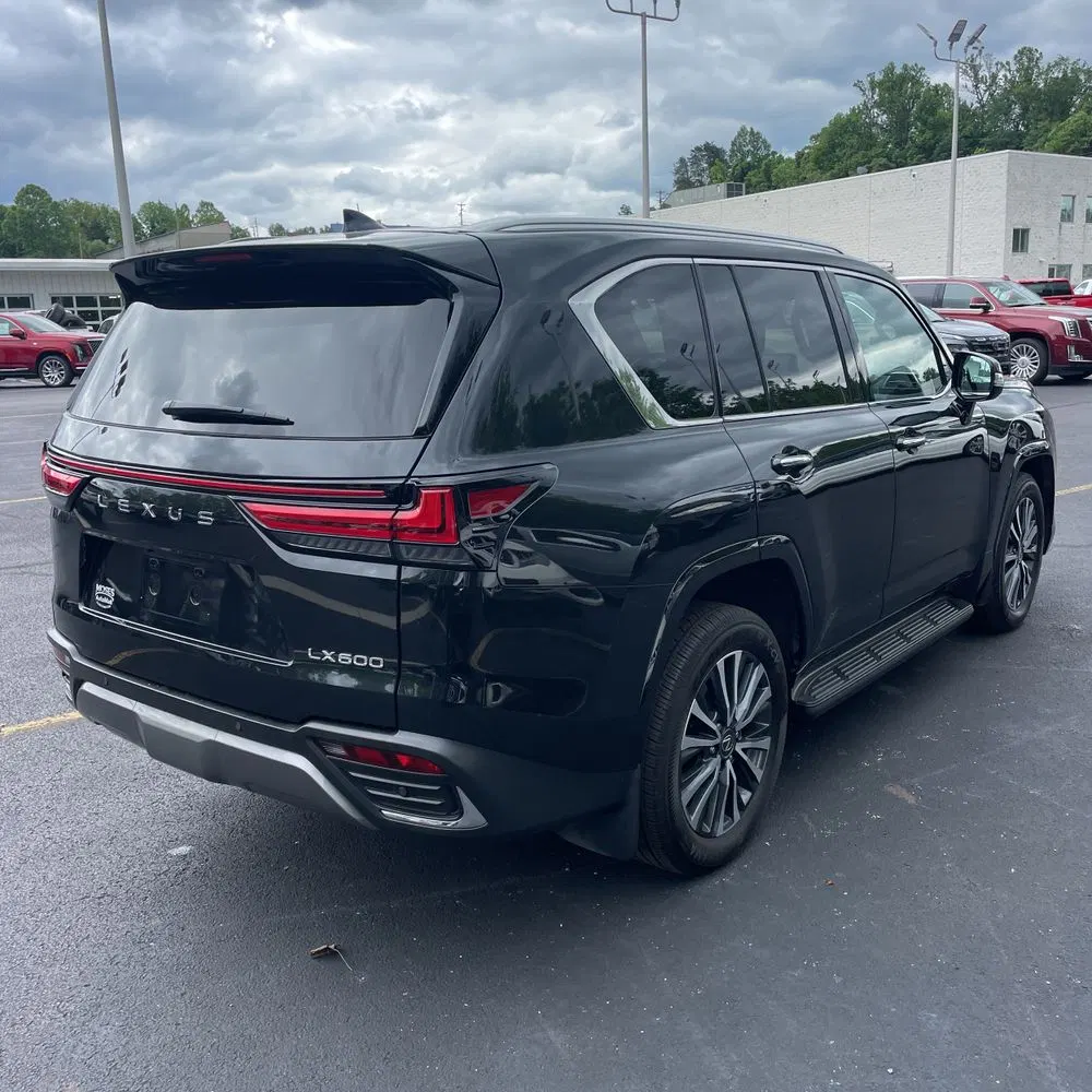 2024 Lexus LX 600 Premium