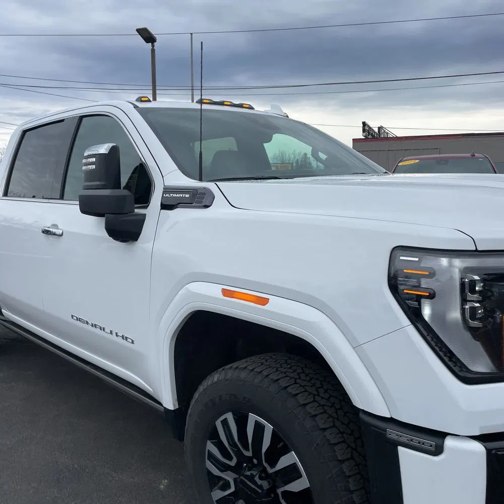 2025 GMC Sierra 2500HD Denali Ultimate