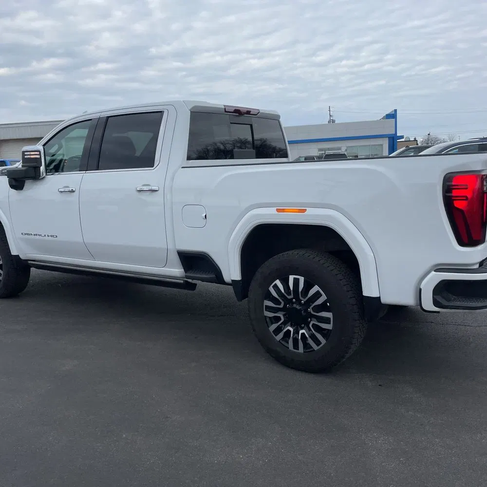 2025 GMC Sierra 2500HD Denali Ultimate