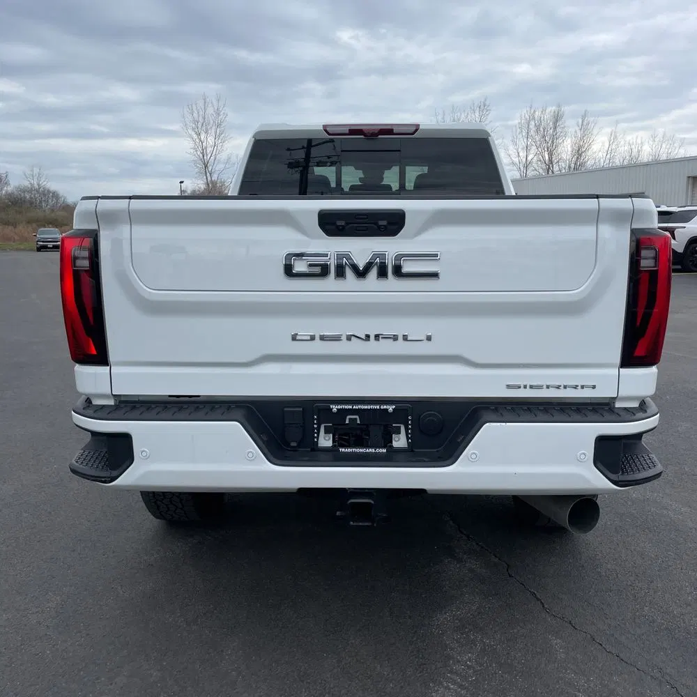 2025 GMC Sierra 2500HD Denali Ultimate