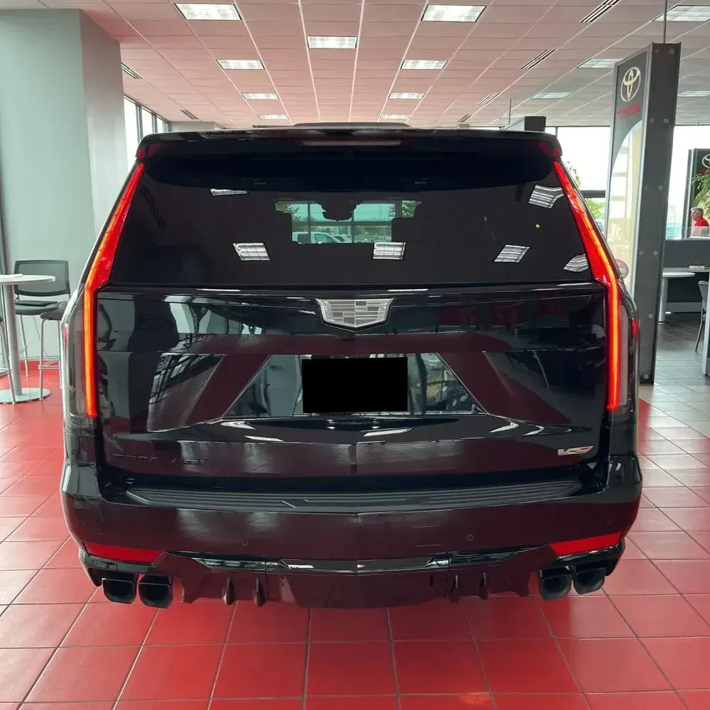 2023 Cadillac Escalade-V Base