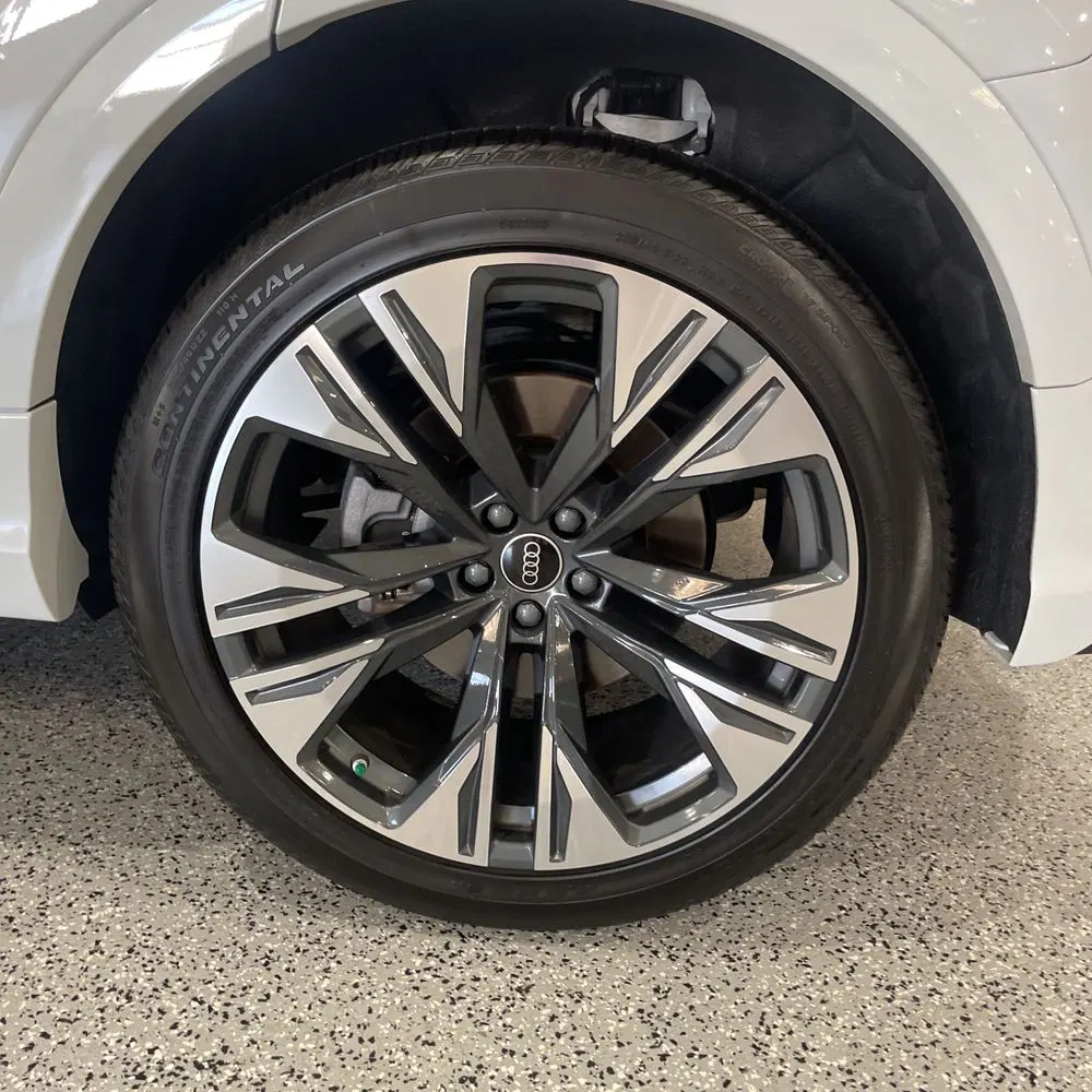 2025 Audi Q8 Prestige 55