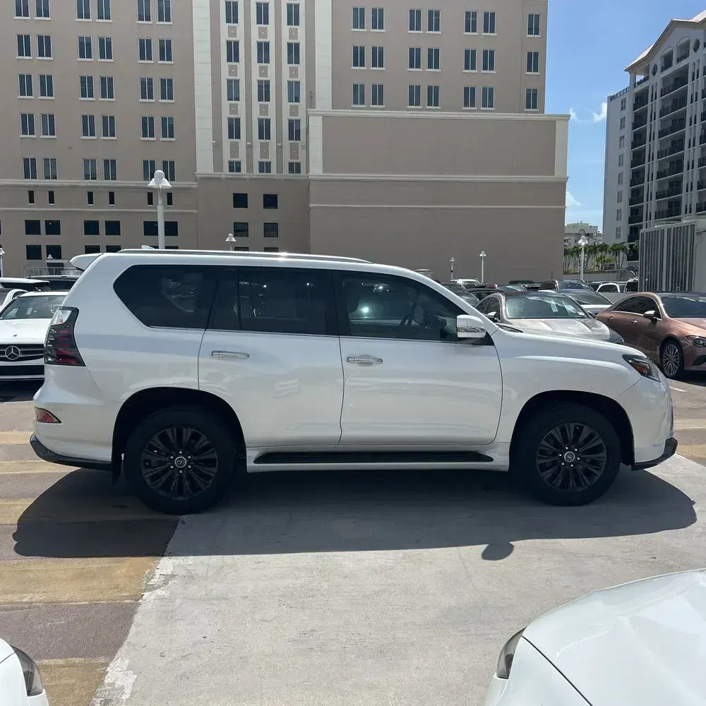 2023 Lexus GX 460 Base
