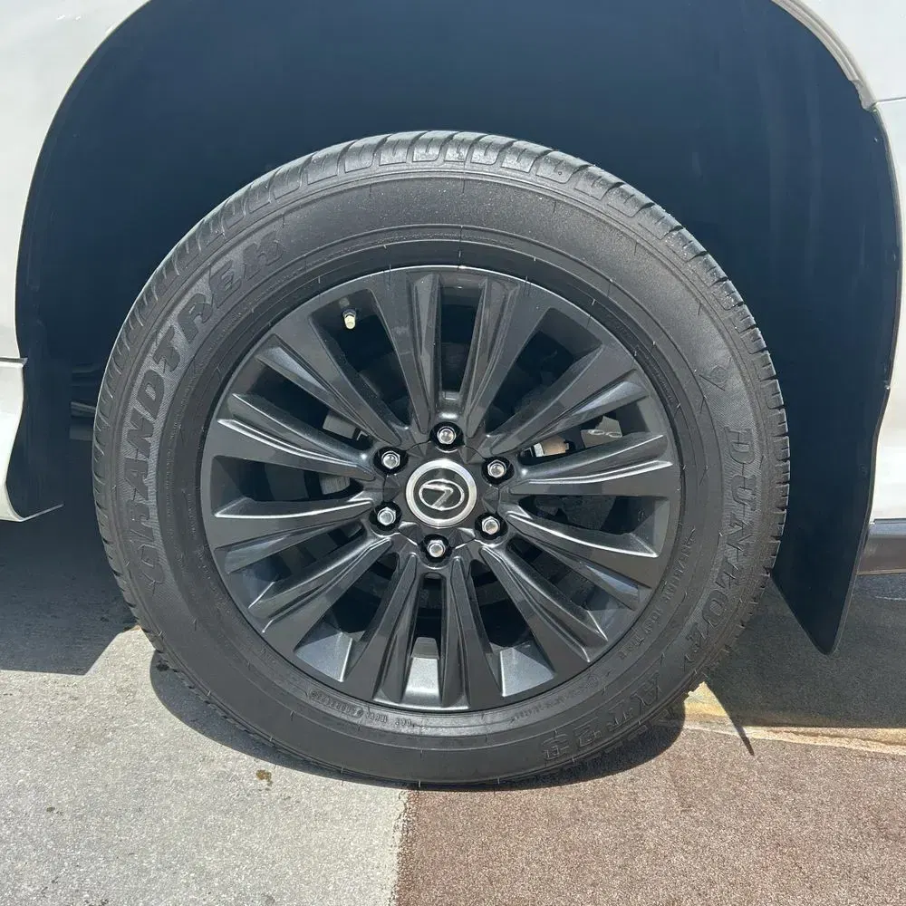 2023 Lexus GX 460 Base