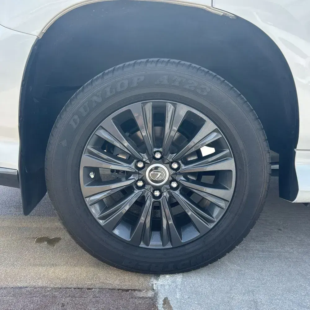 2023 Lexus GX 460 Base
