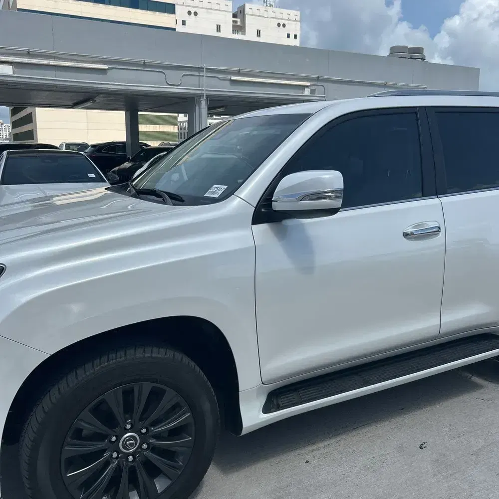 2023 Lexus GX 460 Base