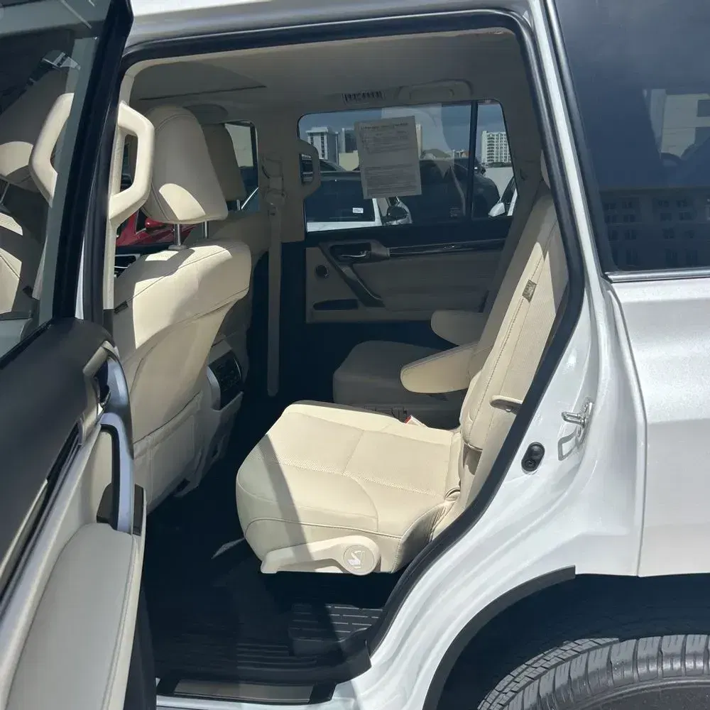 2023 Lexus GX 460 Base