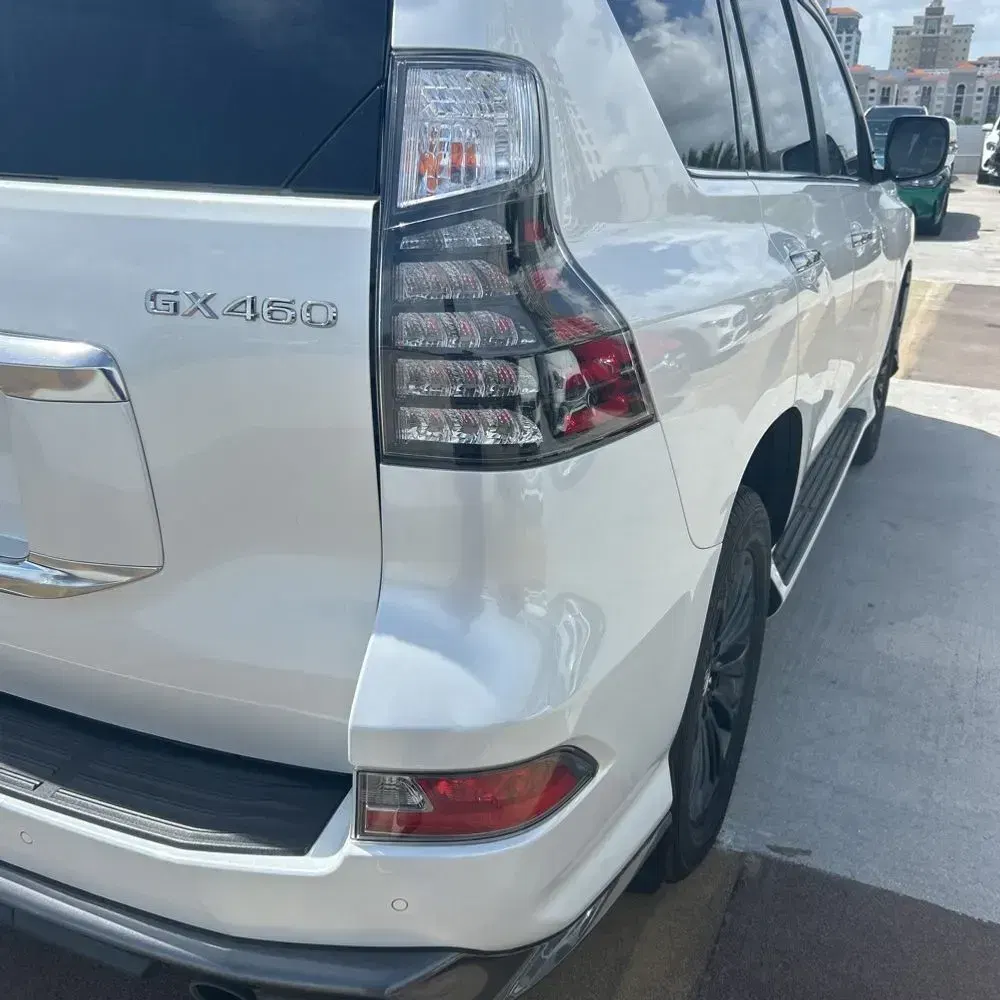 2023 Lexus GX 460 Base
