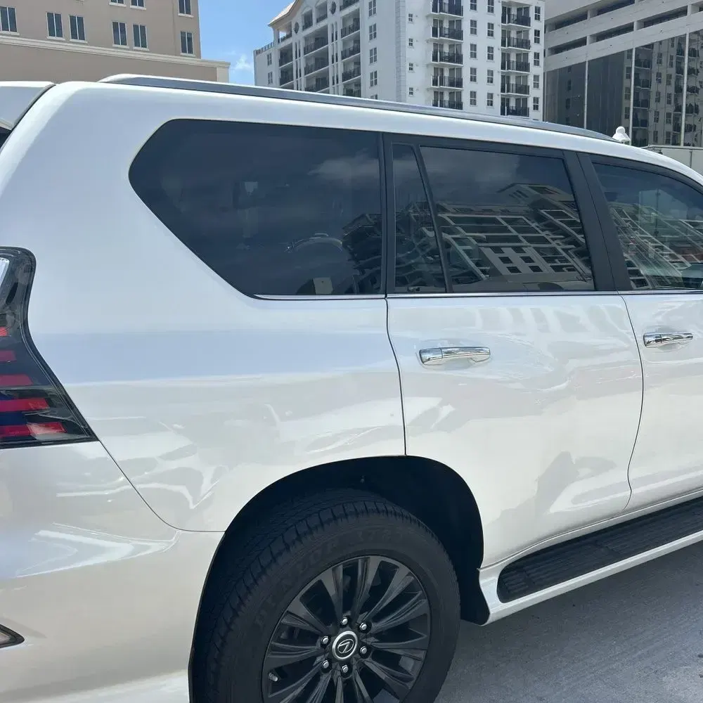 2023 Lexus GX 460 Base