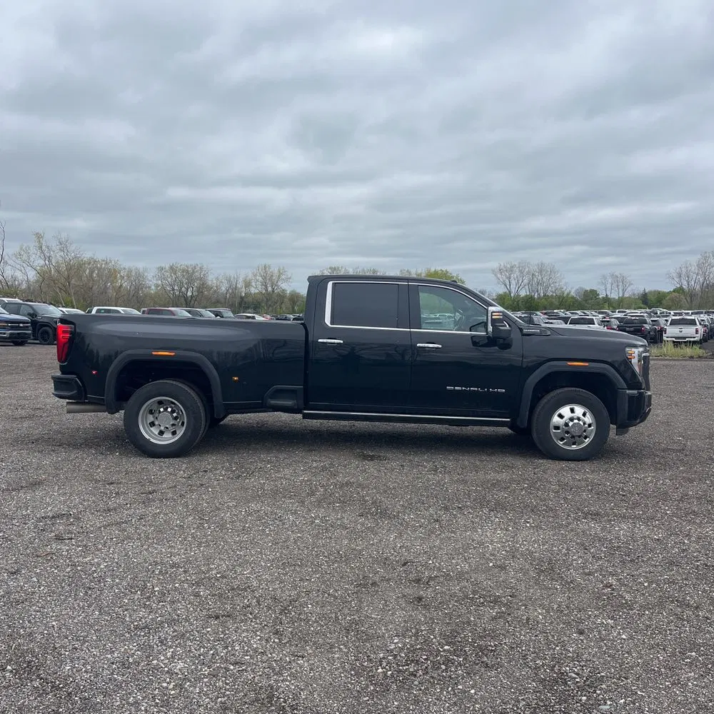 2024 GMC Sierra 3500 Denali Ultimate