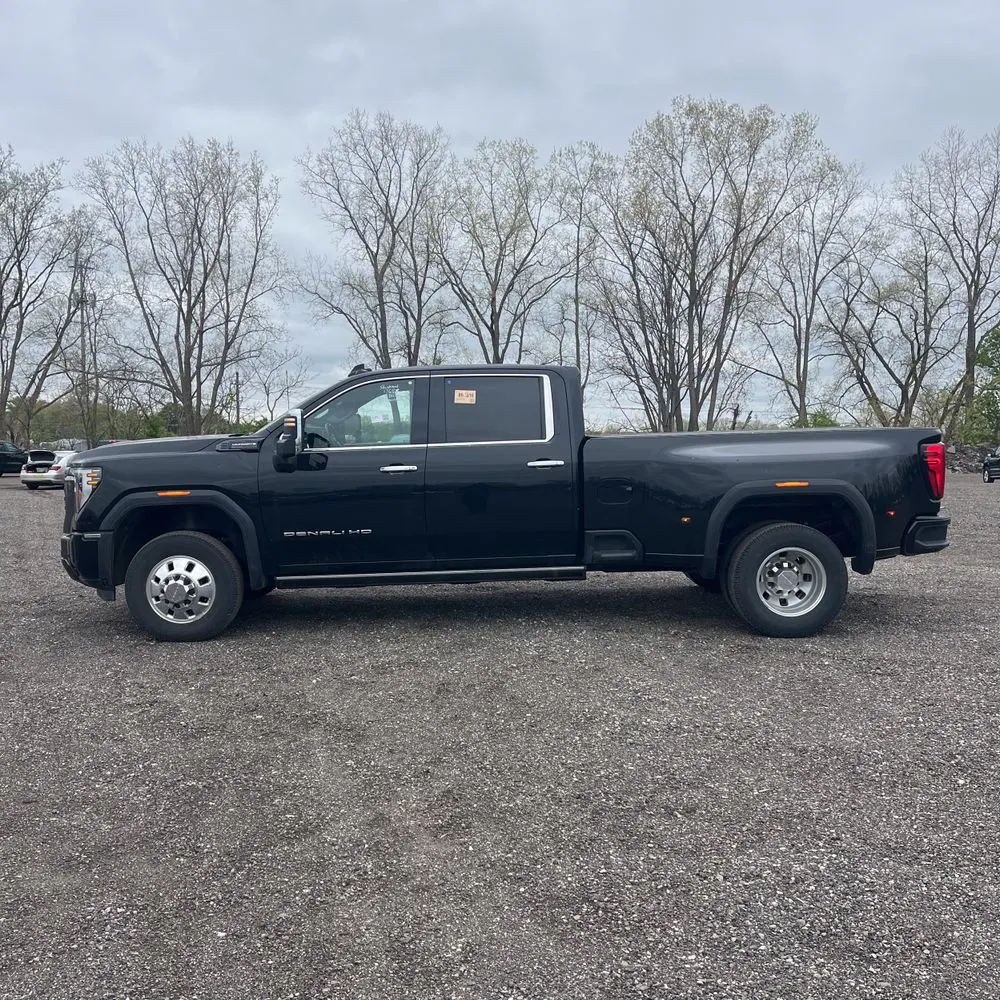 2024 GMC Sierra 3500 Denali Ultimate