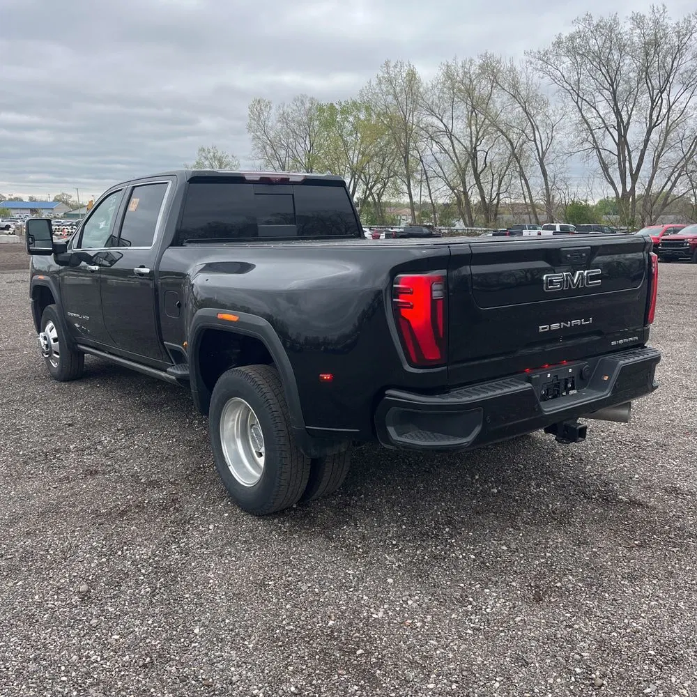 2024 GMC Sierra 3500 Denali Ultimate