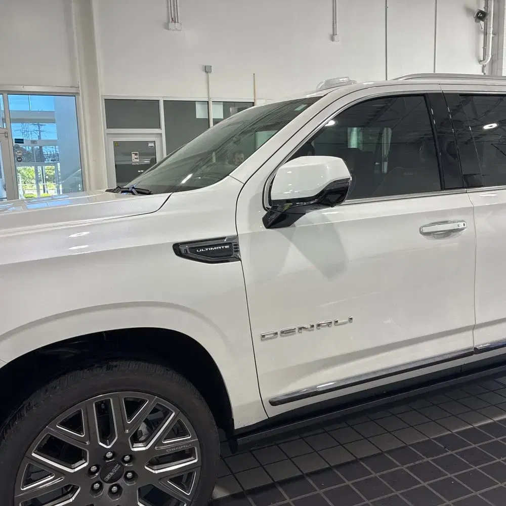 2025 GMC Yukon XL Denali Ultimate