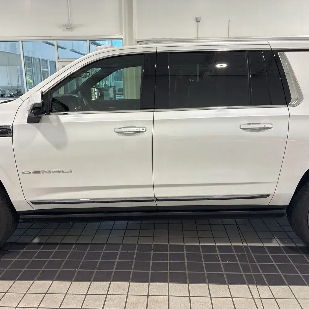 2025 GMC Yukon XL Denali Ultimate
