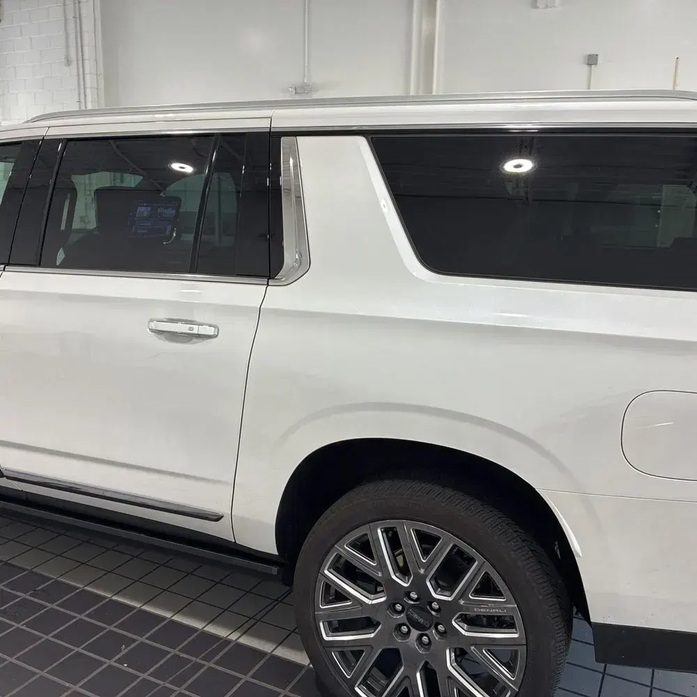 2025 GMC Yukon XL Denali Ultimate
