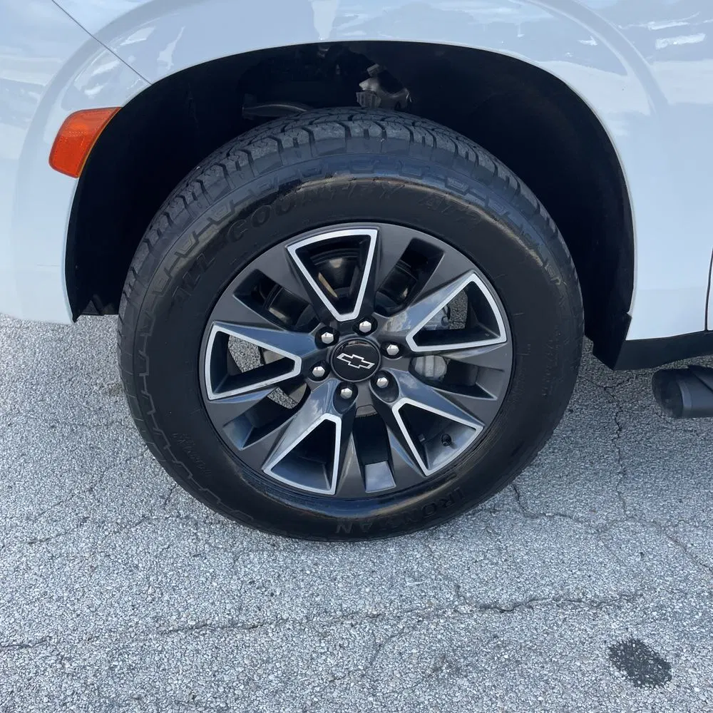 2023 Chevrolet Suburban Z71