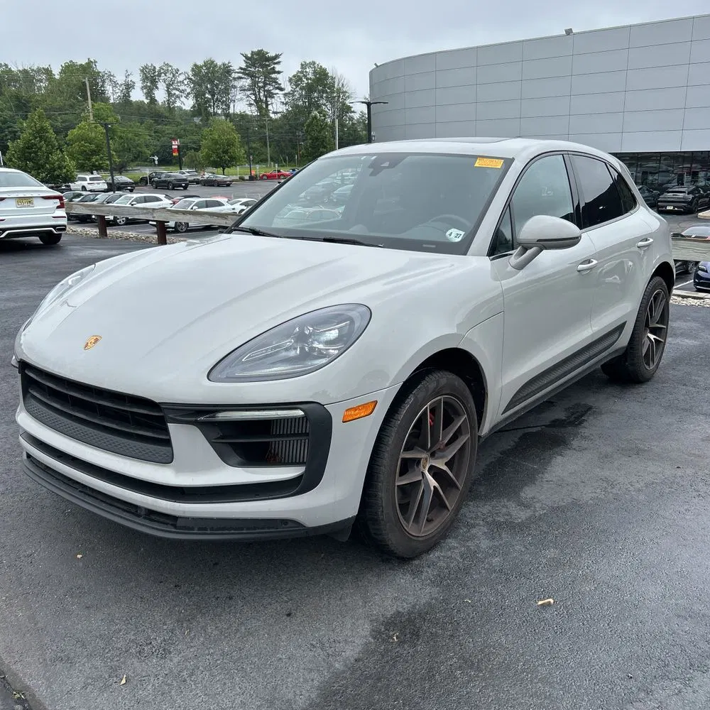 2022 Porsche Macan S