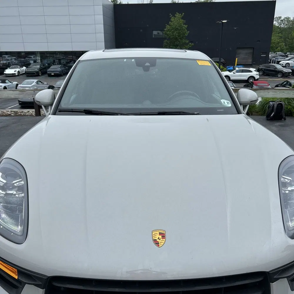 2022 Porsche Macan S