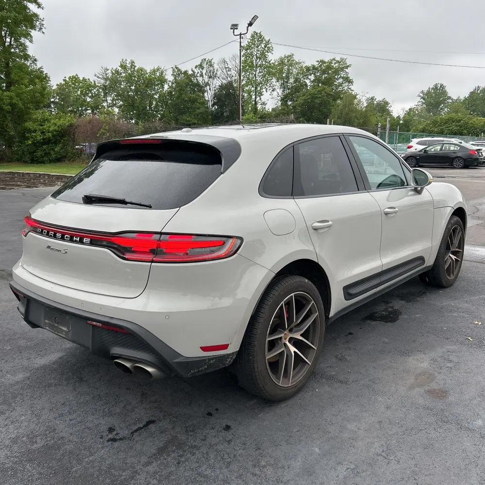 2022 Porsche Macan S