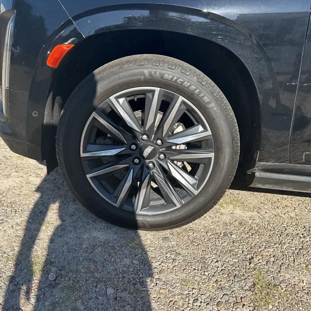 2022 Cadillac Escalade Sport