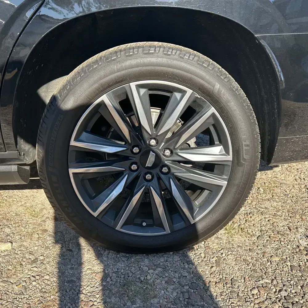 2022 Cadillac Escalade Sport